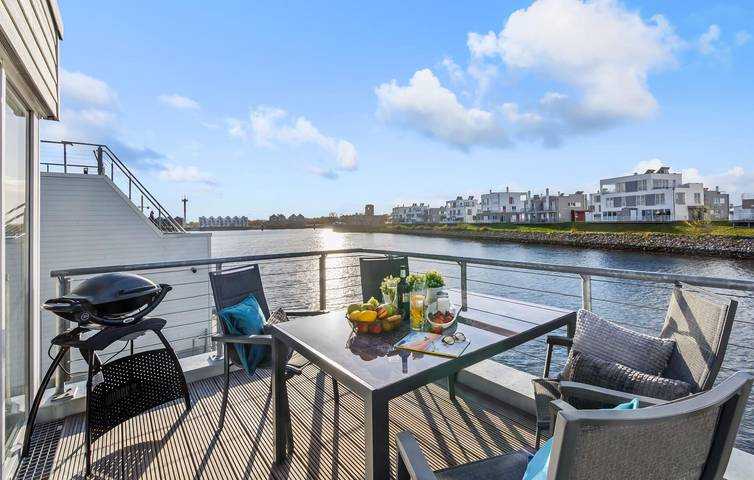 Hausboot für 4 Personen, mit Terrasse und Sauna in Schlei - 2
