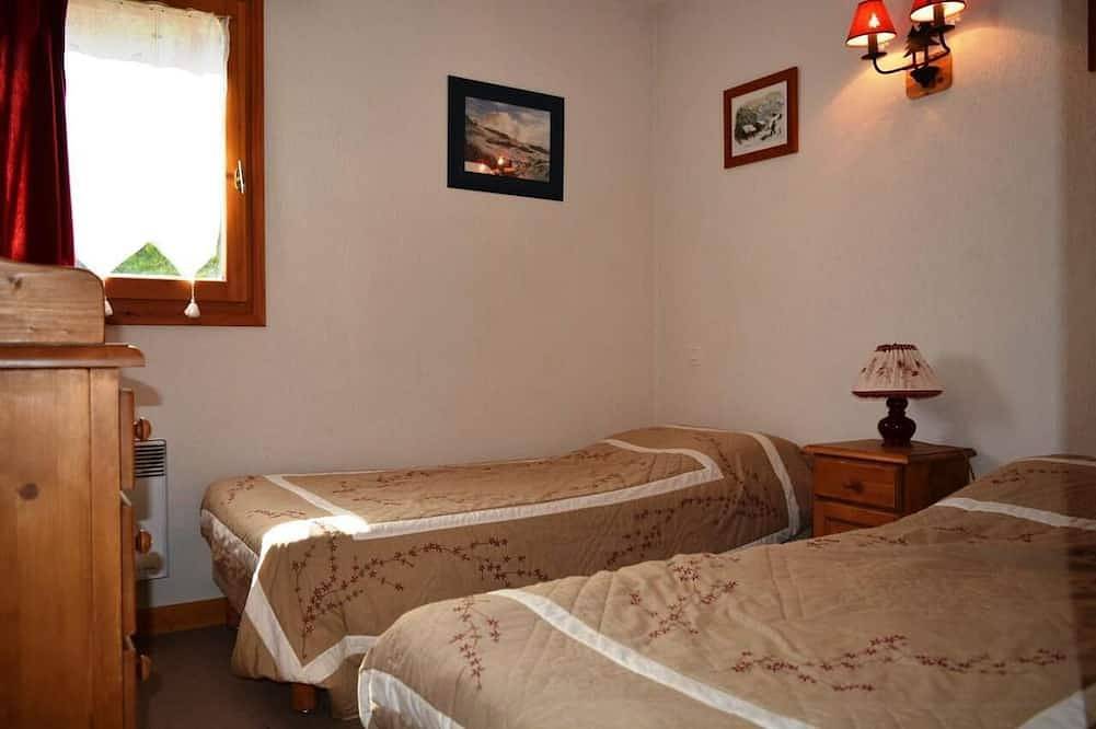 Apartamento entero, A 250m de las pistas de esquí, 3.o piso, vista pistas, balcón, tv, 49m², Le Grand Bornand in Chinaillon, Le Grand-Bornand