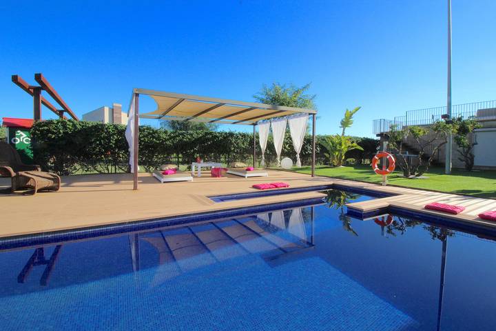 Casa rural para 2 personas, con jacuzzi y sauna además de terraza y jardín en Sa Pobla - 2