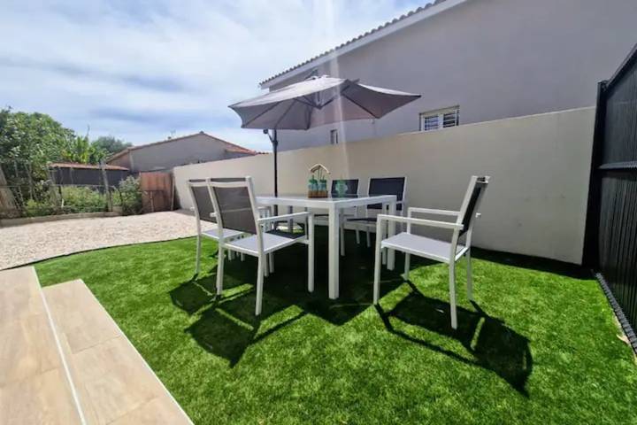 Location de vacances pour 4 personnes, avec terrasse à Sainte-Marie-la-Mer