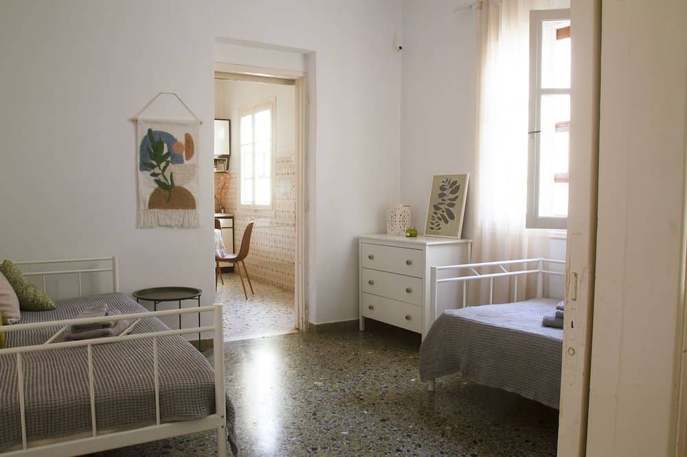Ganze Wohnung, Kilada Country House - Spacious Apartment Close to the Center in Kilada, Argolis