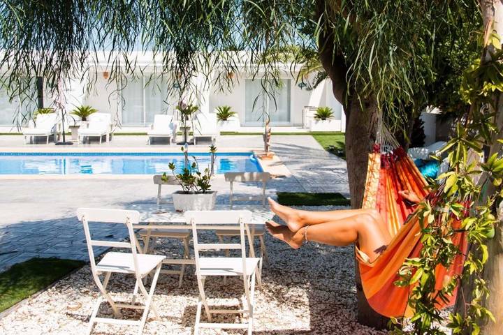 Chambre d’hôte pour 2 personnes, avec Terrasse et Jardin ainsi que Piscine et Vue à Guardamar del Segura