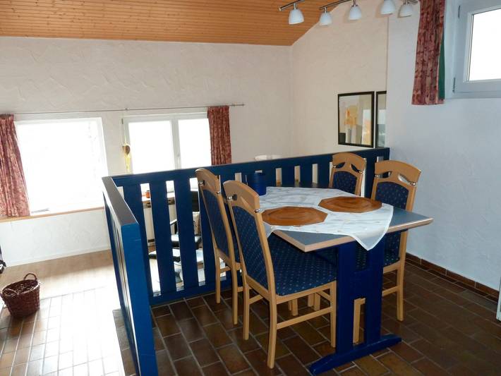 Ferienhaus für 4 Personen, mit Terrasse und Ausblick sowie Seeblick in Eifel (Rheinland-Pfalz) - 3