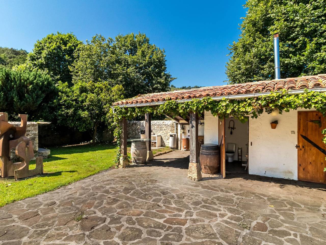 Wunderschönes und großzügiges Haus mit Pool in Liendo, Kantabrische Küste