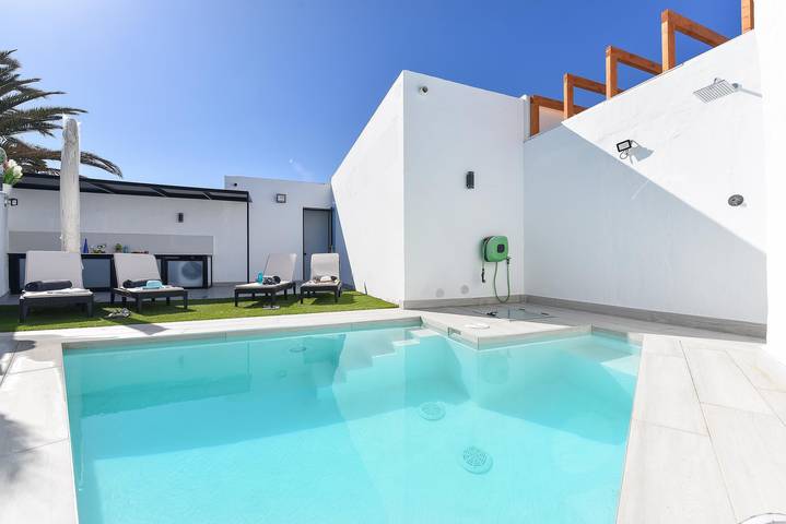 Bungalow für 6 Personen, mit Terrasse und Garten in Maspalomas