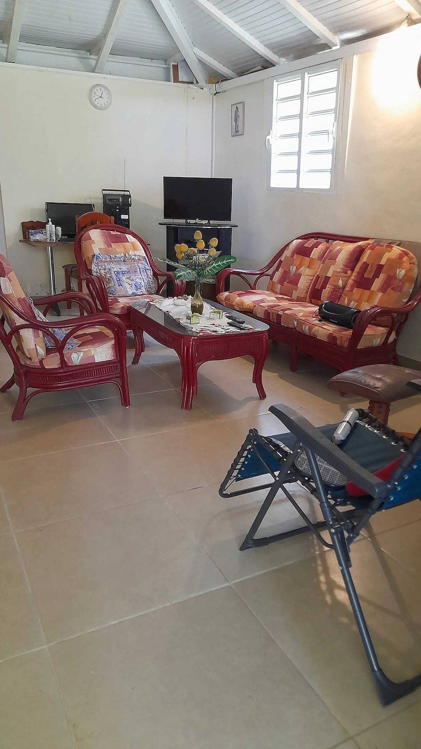 Cozy House in Petit-Bourg in Petit-Bourg, Guadeloupe (Caribbean)