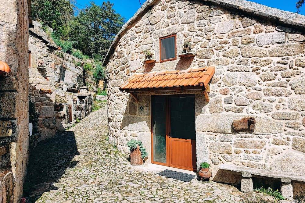 Casa De Campo para 6 Pessoas em Castro Laboreiro, Gerês