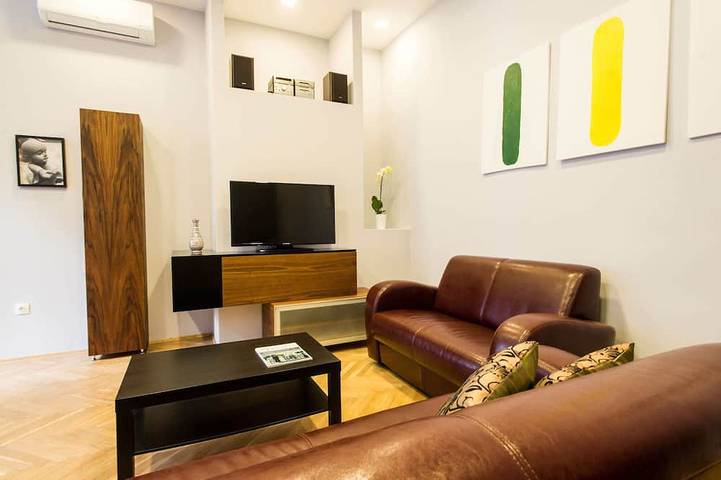 Appartement entier, Superbe qualité, 2Brm, 2Salle de bain, A / C, Nouveau !! in Budapest, Danube-Ipoly National Park