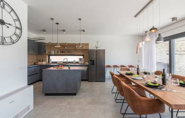 Villa voor 8 Personen in Novigrad, Regio Umag, Afbeelding 2