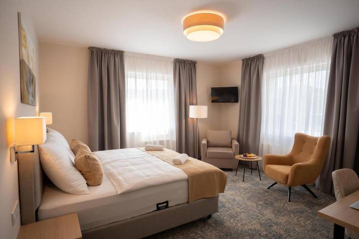 Hotel dla 4 osób, z ogród w Miszkolc