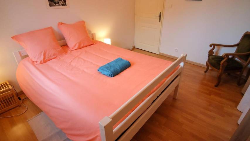 Location de vacances pour 12 personnes, avec vue et jardin à Aouste-sur-Sye - 4