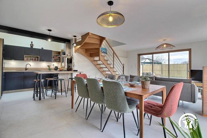 Gîte pour 4 personnes, avec Terrasse ainsi que Jardin et Vue à Arzal - 2