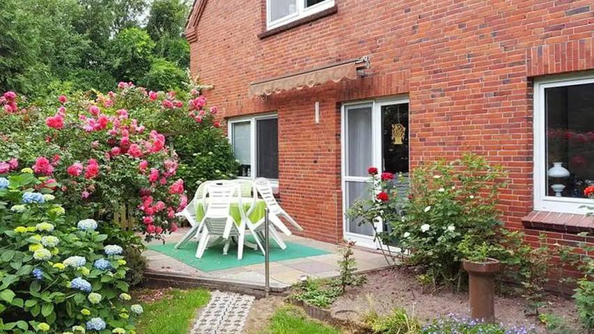 Ferienwohnung für 8 Personen, mit Garten in Utarp