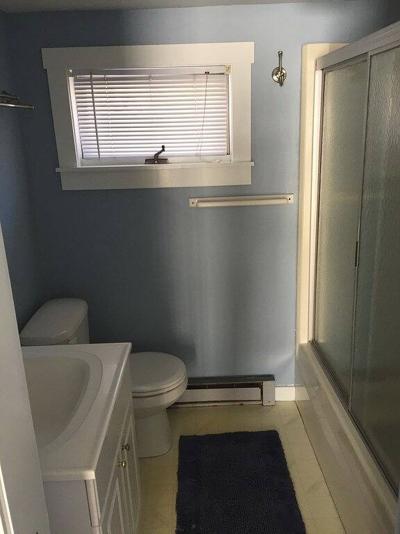 Cabin for 6 people, with terrace in Lake Winnipesaukee