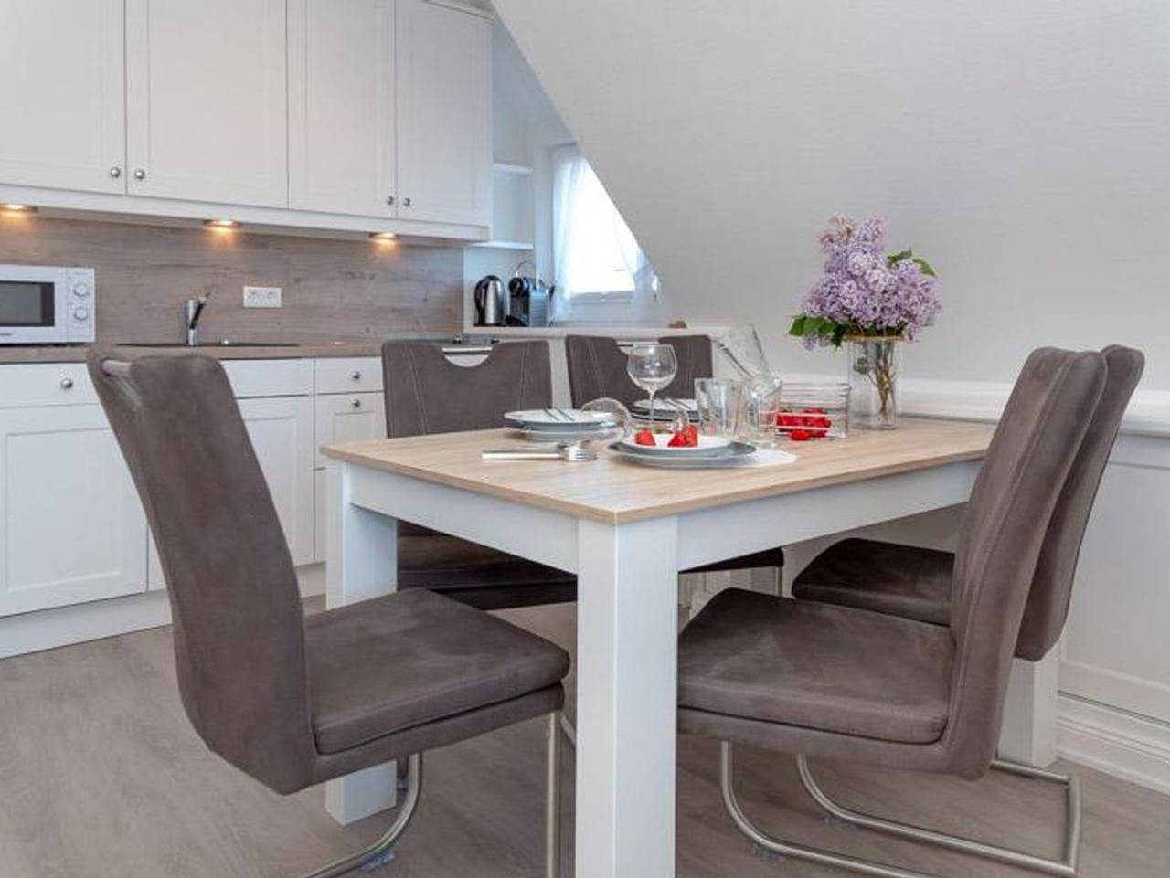 Ganze Ferienwohnung, Haus Belvedere - Meerblick, Haus Belvedere, Direkt hinter dem Dünenkamm, für bis zu 5 Personen in Westerland, Sylt (Gemeinde)