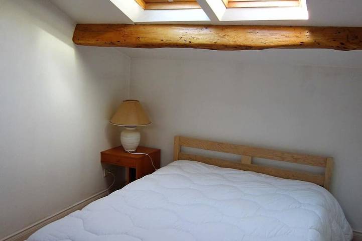 Location de vacances pour 9 personnes, avec jardin et terrasse à Croix-Chapeau - 3