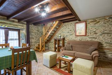 Casa Rural para 5 Personas en Boborás, Provincia de Orense, Foto 2