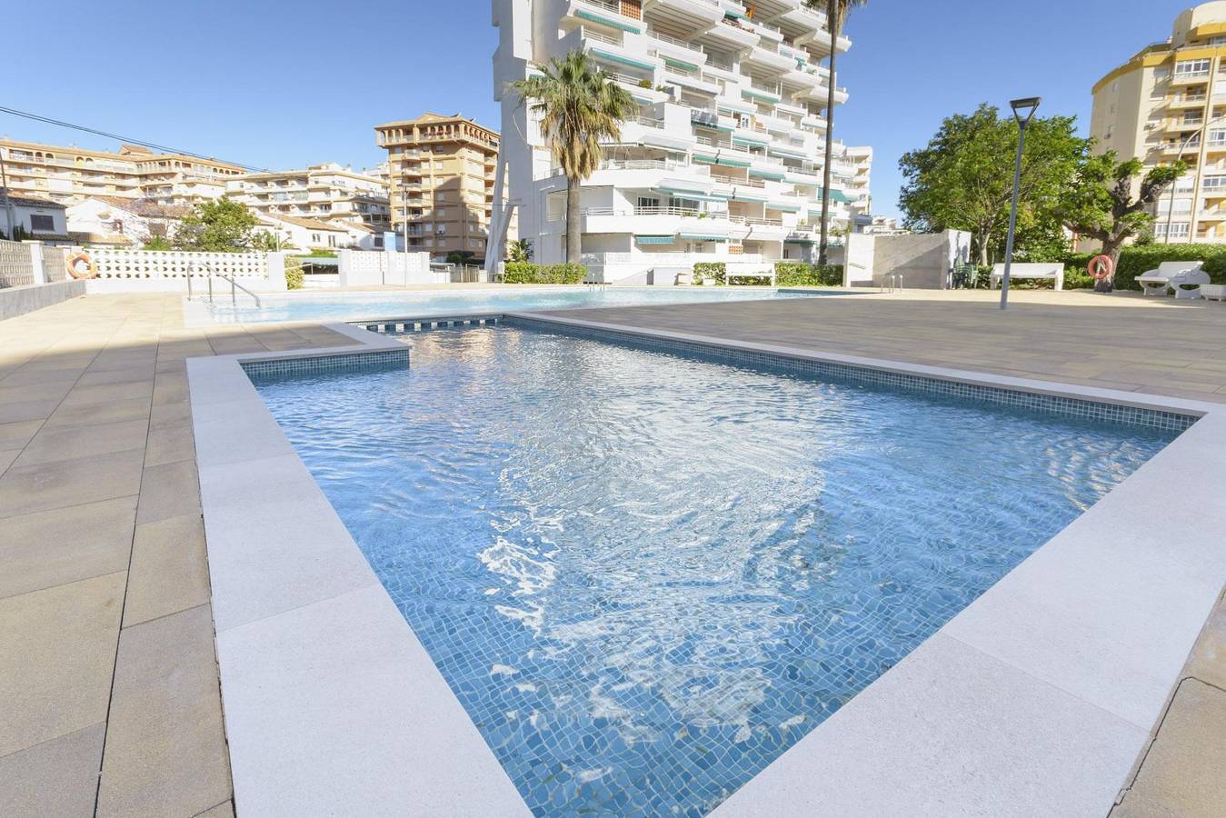 Geheel vakantieappartement, Casa Do Brasil - Cozy apartment with shared pool and free Wi-Fi in Playa de Gandía, Costa de Valencia