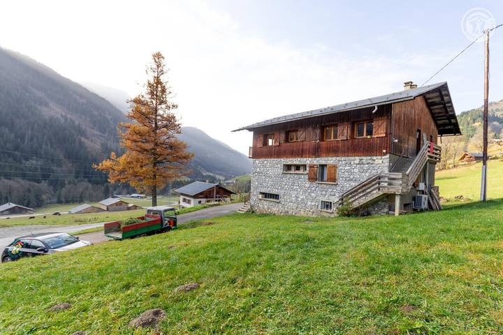 Gîte pour 8 personnes, avec balcon - 1