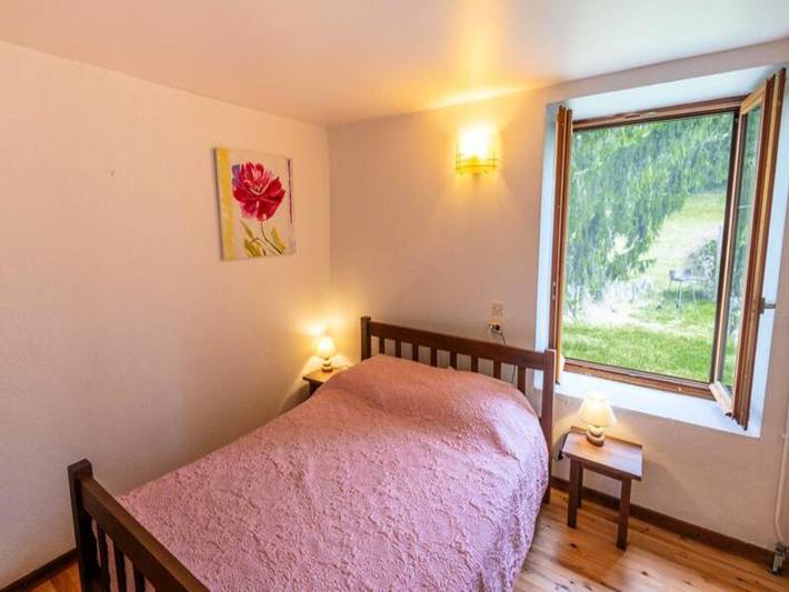 Appartement de vacances pour 5 personnes, avec jardin et piscine, animaux acceptés dans Lozère - 2