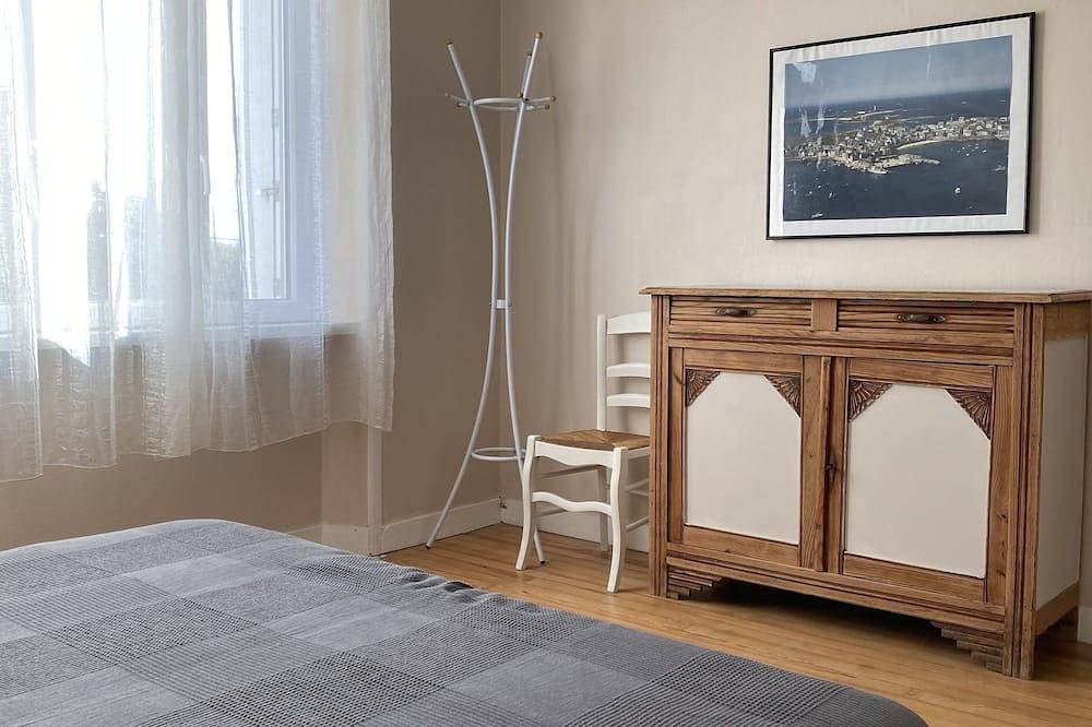 La Maison de L'été, ti an Hañv in Plogoff, Iroise