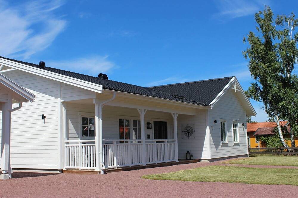 Villa Vita Pärla – Modernes Ferienhaus an der Ostseeküste in Timmernabben in Timmernabben, Mönsterås und Umgebung