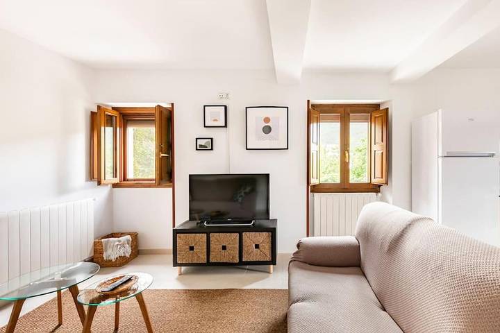 Gîte pour 6 personnes, avec jardin et vue à Castiello de Jaca - 2