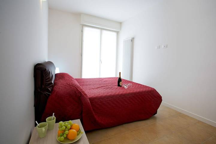 Gîte pour 4 personnes, avec terrasse et piscine à Lenno - 3