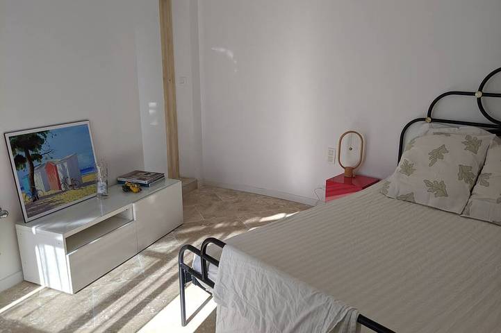 Location de vacances pour 4 personnes, avec jardin à La Capelle-et-Masmolène - 2