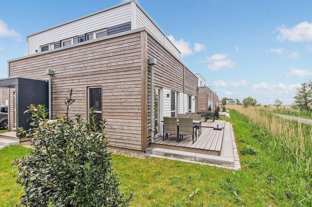 Gemütliches Haus in Tossens mit Sauna in Tossens, Butjadingen