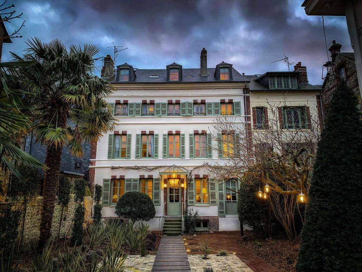 Chambre d’hôte pour 2 personnes avec jardin in Honfleur, Région de Lisieux