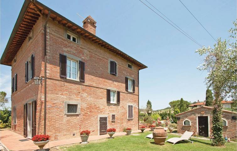 Holiday home for 12 people, with pool and garden, with pets - 1