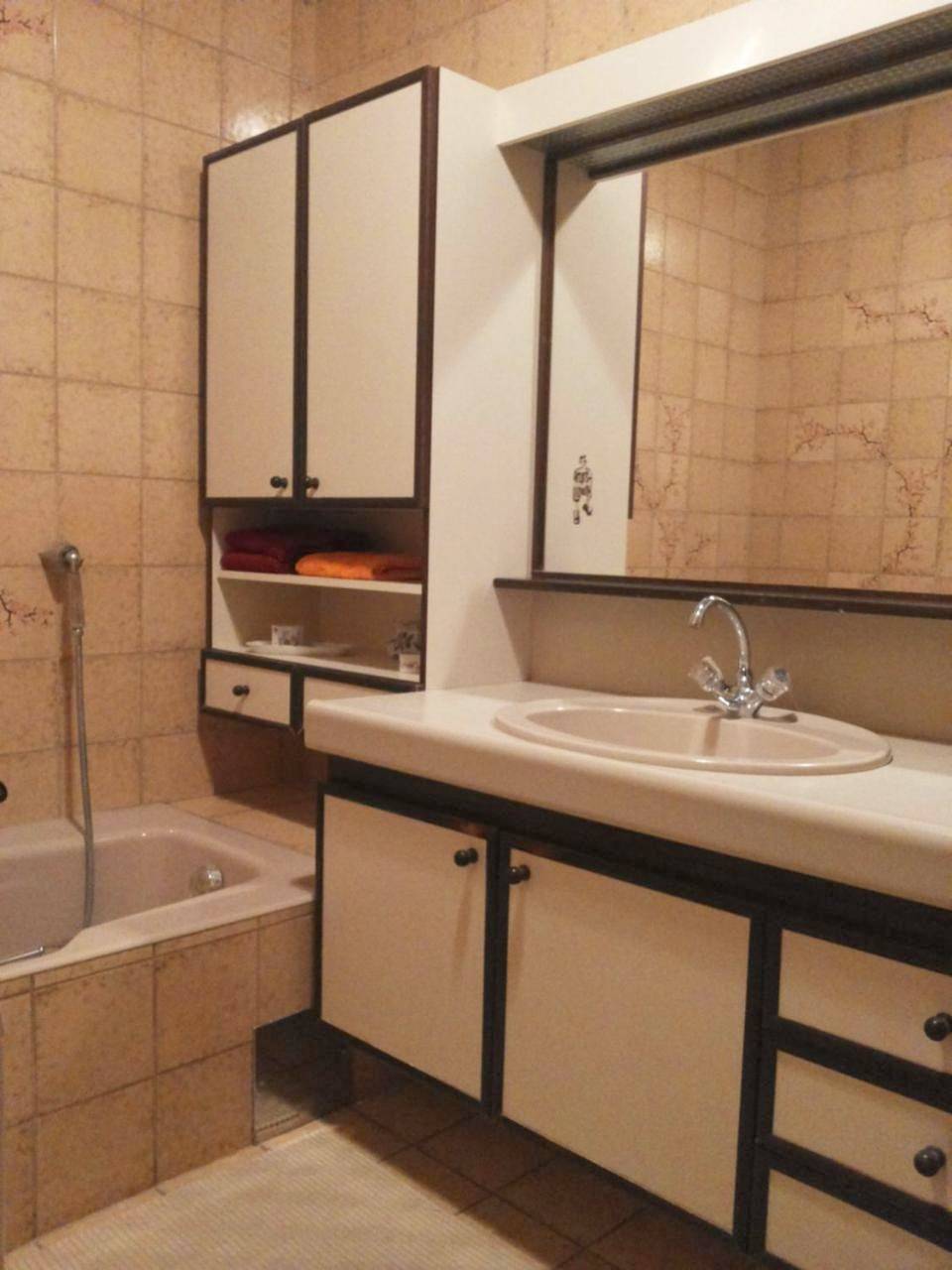 Ganze Wohnung, Three-Bedroom Apartment in Stein an der Donau, Krems an der Donau