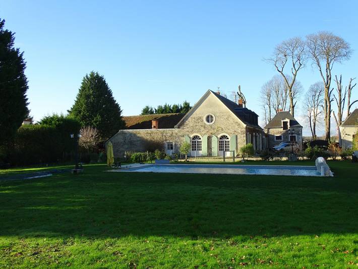 Gîte pour 10 personnes, avec jardin