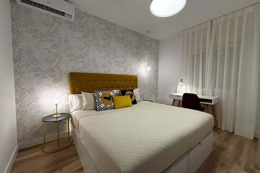 Appartamento intero, Pio Xii Xxi - B - Bright, central, and cozy apartment. - Deluxe 1 bedroom apartment in Talavera de la Reina, Provincia di Toledo