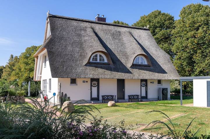 Ferienhaus für 10 Personen, mit Sauna und Terrasse sowie Garten, mit Haustier