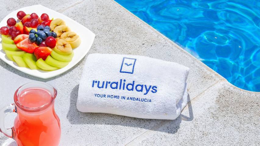 Finca für 11 Personen, mit Pool und Balkon/Terrasse in Cómpeta - 3