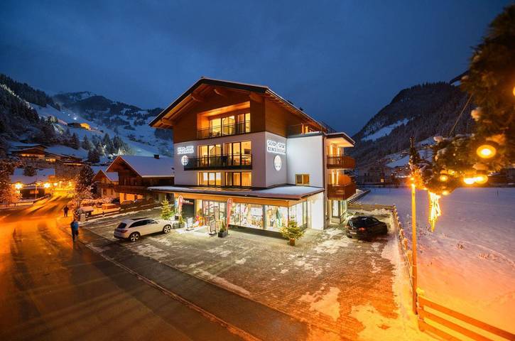 Ganze Ferienwohnung, Zimmer Comfort ohne Balkon in Großarl, Ski Amadé