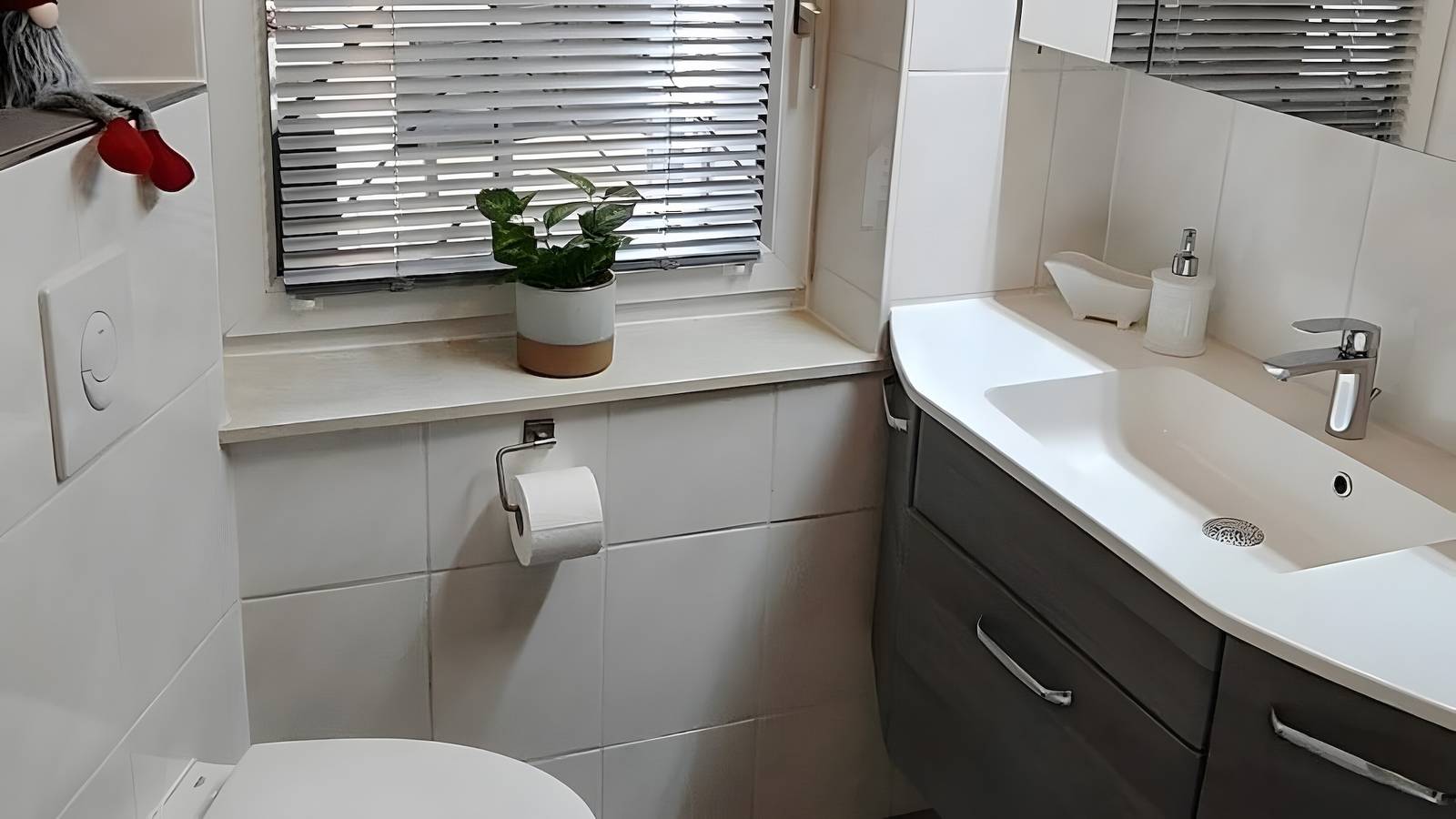 Ganze Wohnung, Diemelseeholiday romantische Fewo mit Terrasse im Sauerland Nähe Willingen Winterberg in Diemelsee, die Mittelgebirge