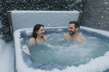 Location de vacances pour 8 personnes, avec jardin et terrasse ainsi que jacuzzi et sauna, animaux acceptés dans Ovifat