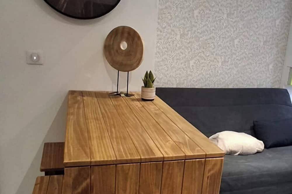 Ganze Wohnung, Studio in the heart of the Windy City. in Saint-Flour, Region Saint-Flour