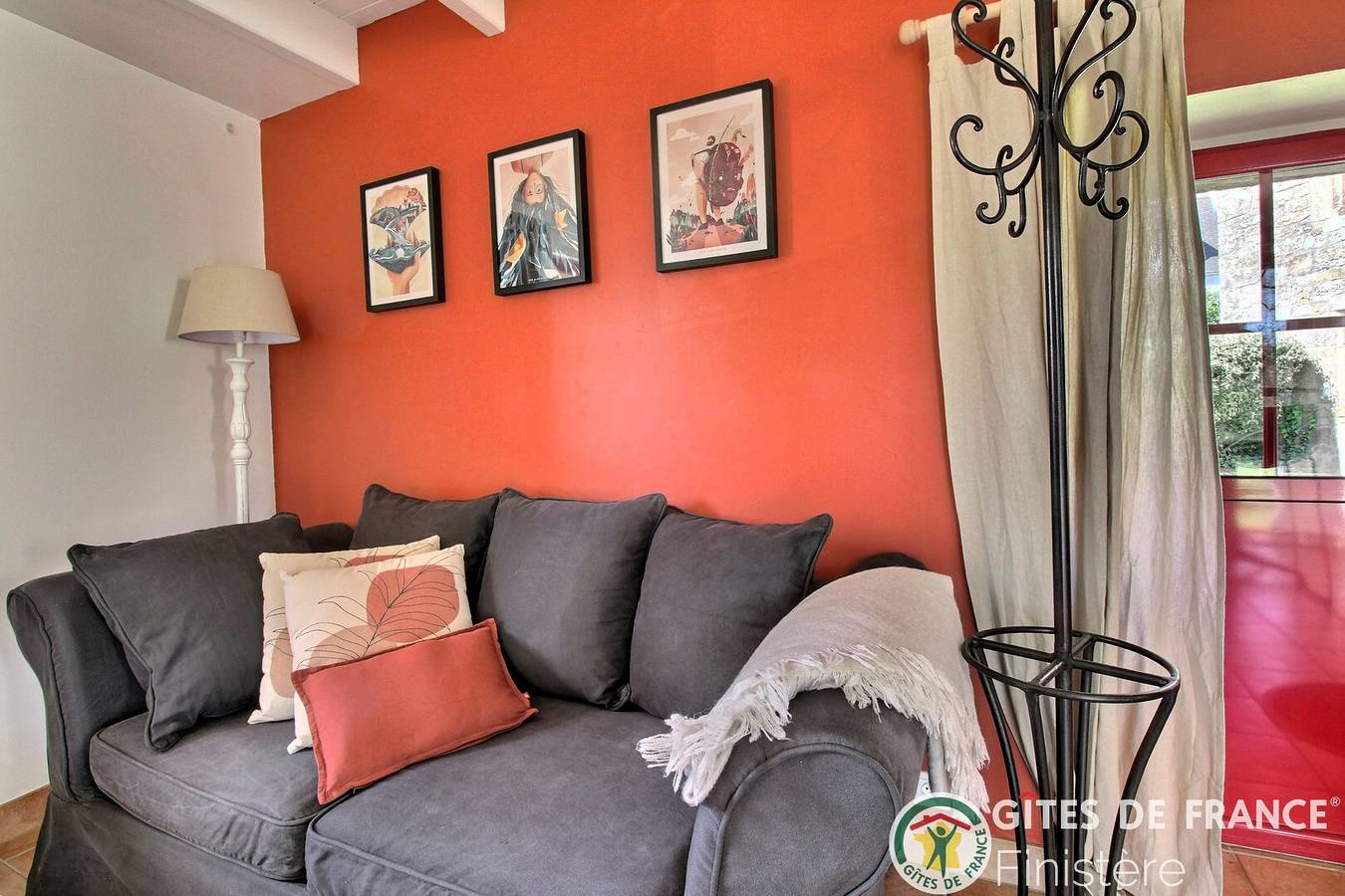 Maen Melen Bihan in Logonna-Daoulas, Brest region