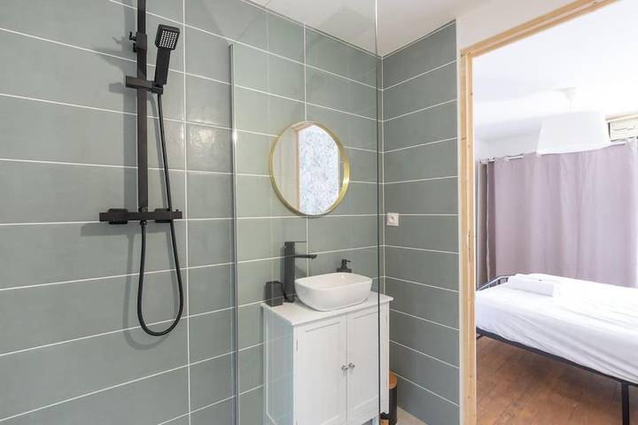 Gîte pour 3 personnes, avec jardin et terrasse à Prissé - 3