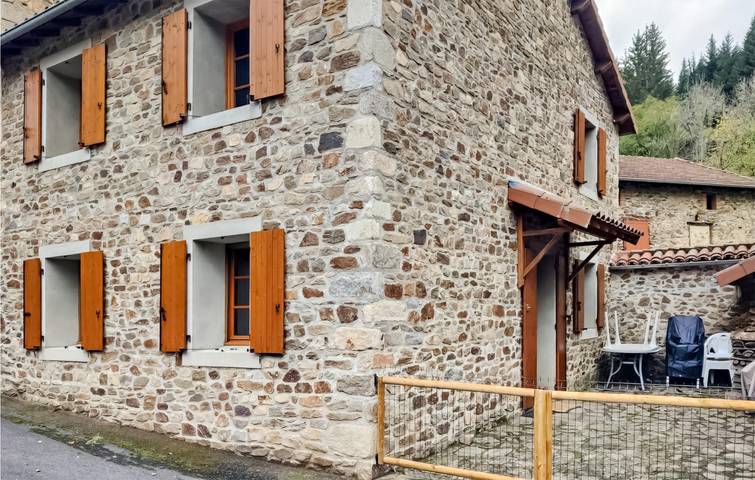 Maison de vacances pour 7 personnes, avec terrasse, animaux acceptés en Haute-Loire - 2