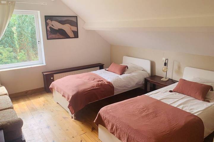 Petite Maison Dans la Prairie au Pays de la Croix Scaille in Gedinne, Region Namur