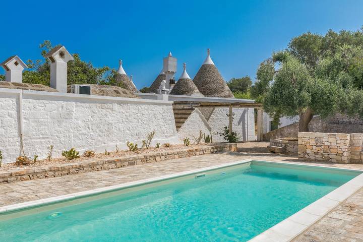 Villa per 8 persone, con piscina a Ceglie Messapica