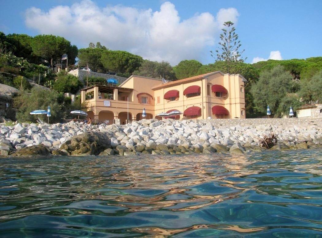 Ganze Wohnung, Onda Su Onda Appartamenti in Spiaggia di Seccheto (Campo nell'Elba), Campo nell'Elba