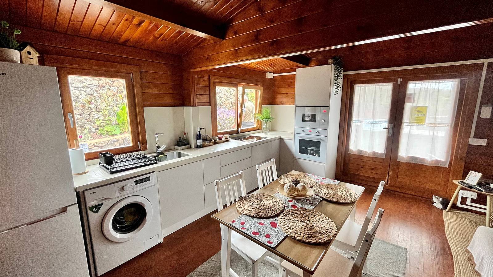 Betenama -  Rustic Hideaway with Pool & Garden in El Pinar de El Hierro, El Hierro