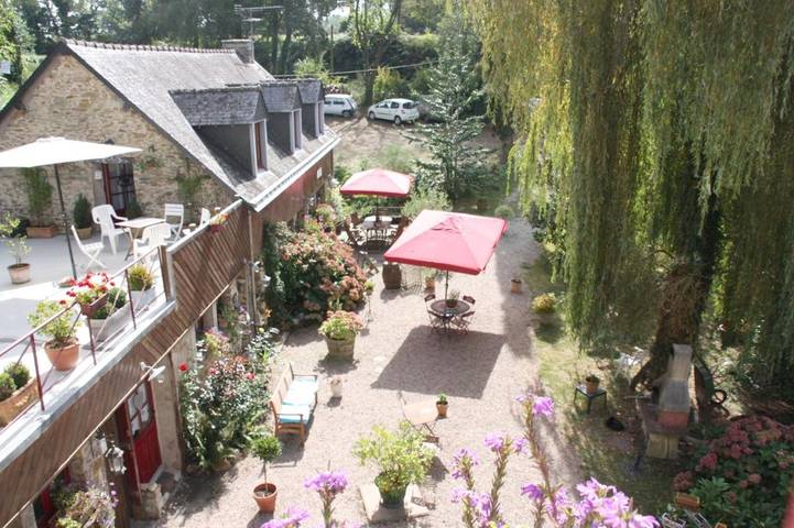 Location de vacances pour 4 personnes, avec jardin ainsi que vue et terrasse à Bohal - 4