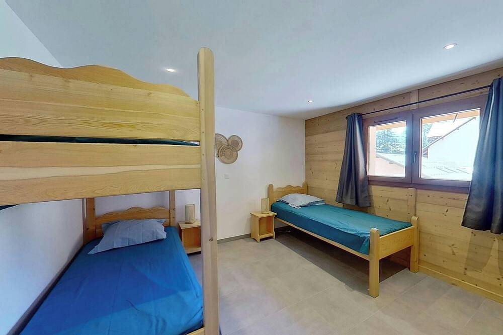 Apartamento entero, Casa-Grand Laus: Duplex familial, sauna et jacuzzi in Abriès, Queyras
